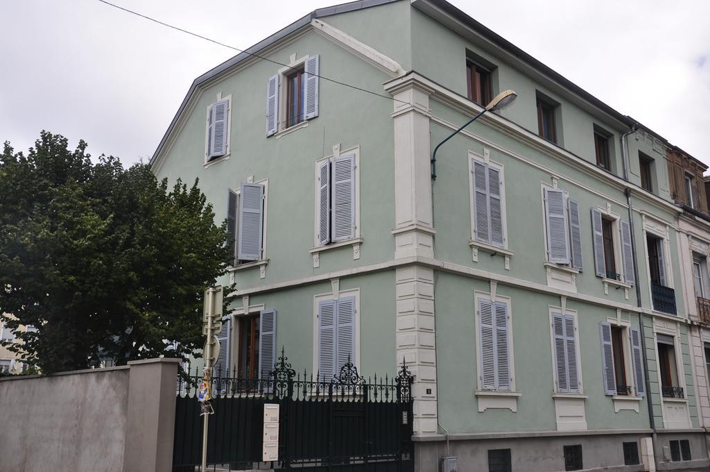 Le Grand Charpentier